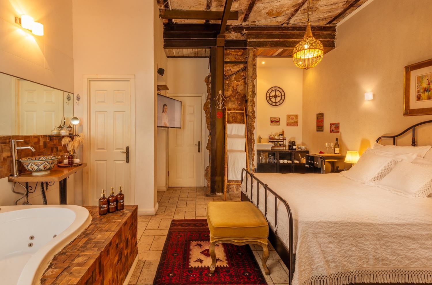Trieste Neve Tzedek Boutique 4*